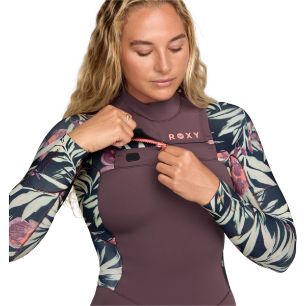 2026 Roxy Womens Swell Natural 4/3mm Chest Zip Wetsuit 26BW213509 - Black Multi